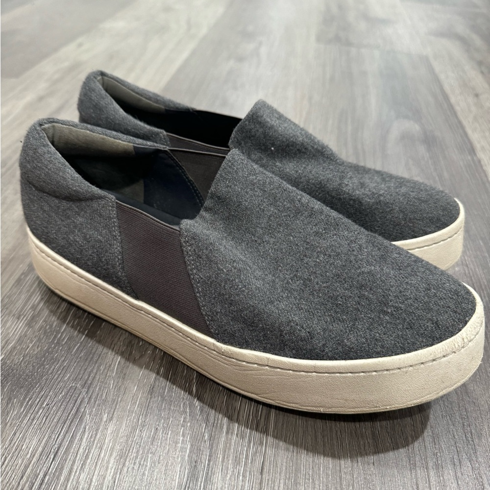 Vince slip on sneakers